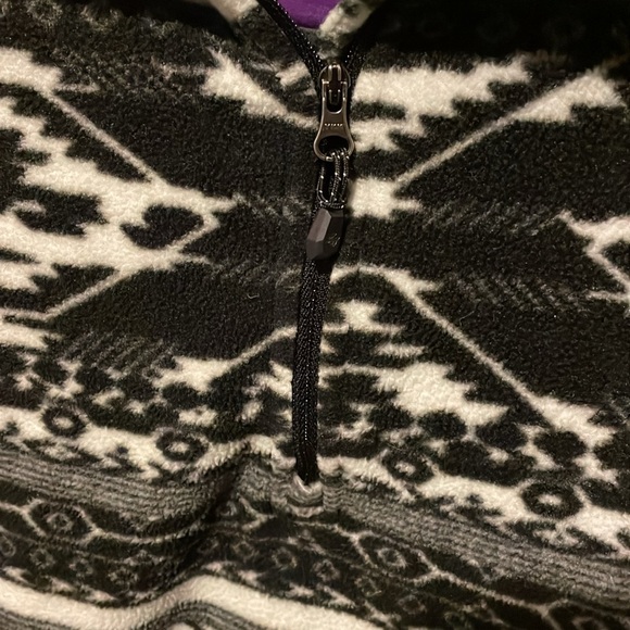 Eddie Bauer size medium women’s fleece - Picture 3 of 3